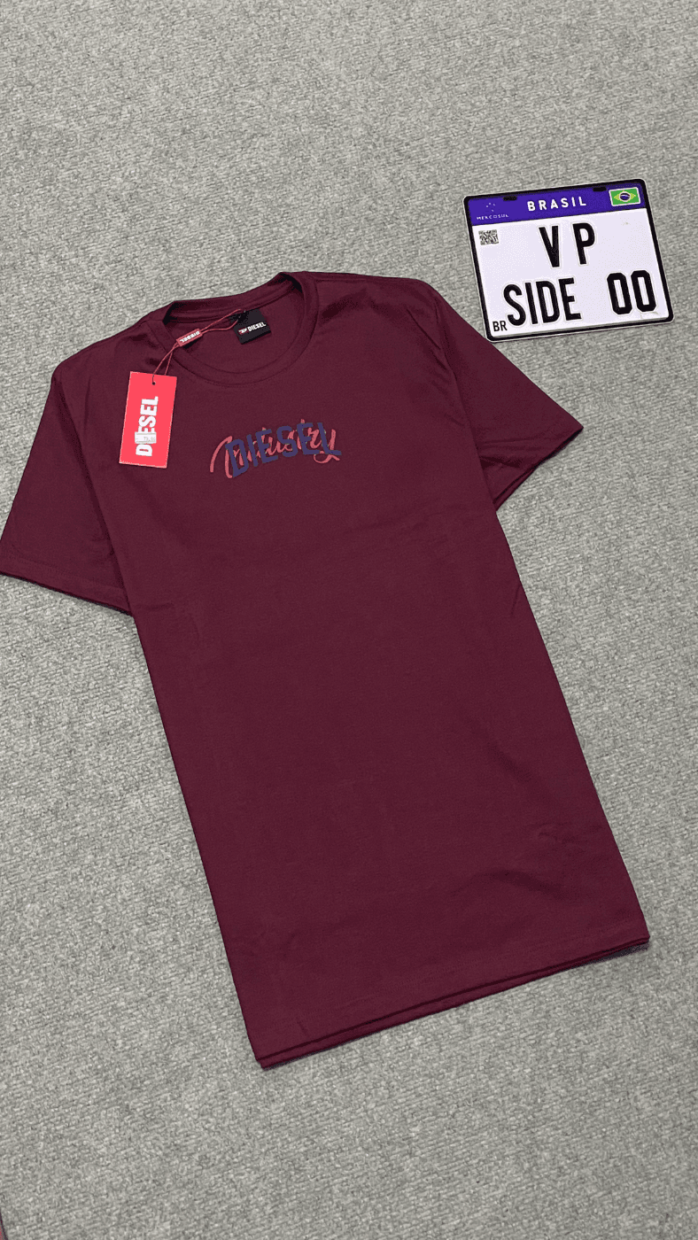 Camiseta Diesel Vinho