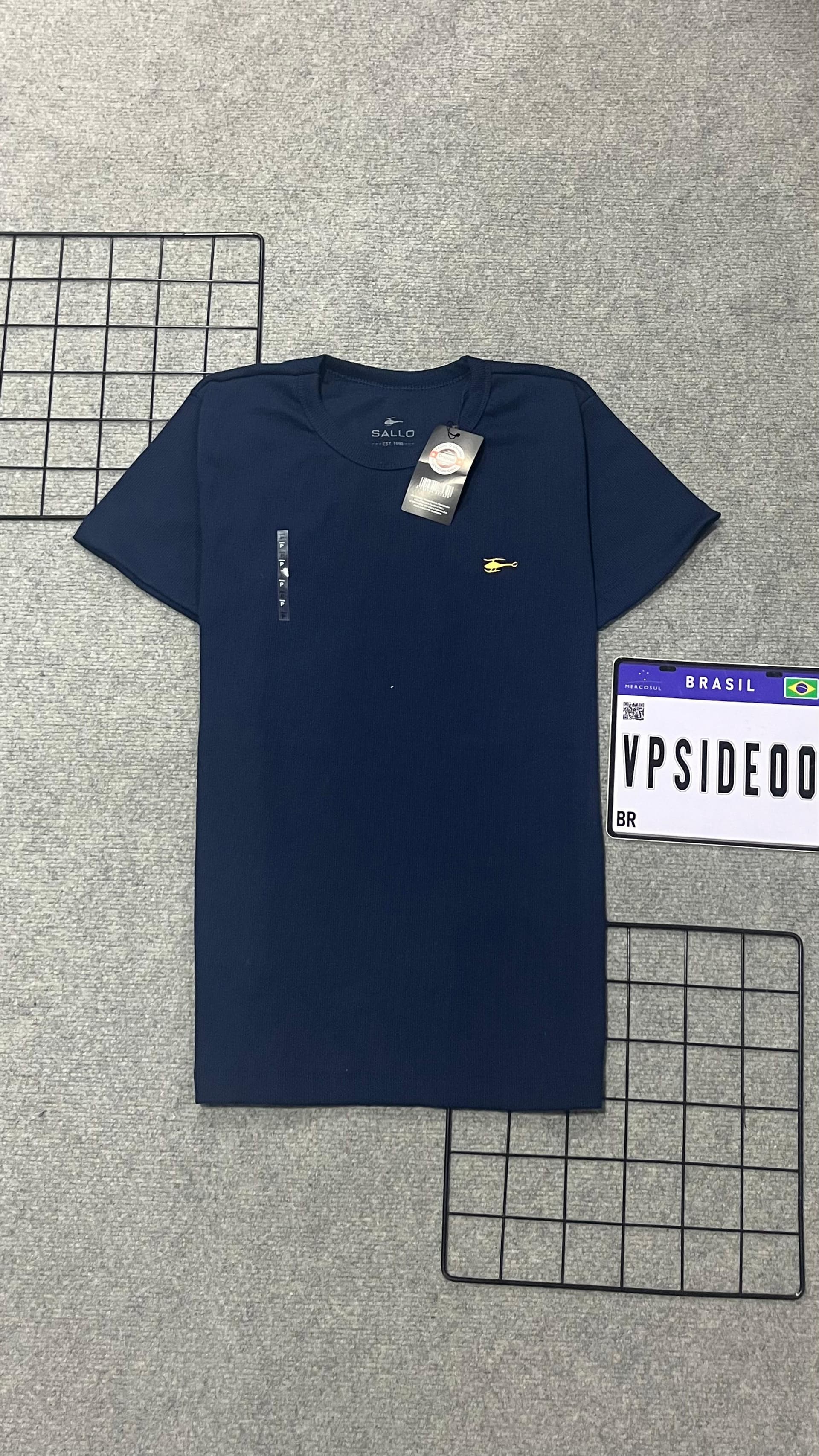 Camiseta Canelada Sallo Azul Marinho
