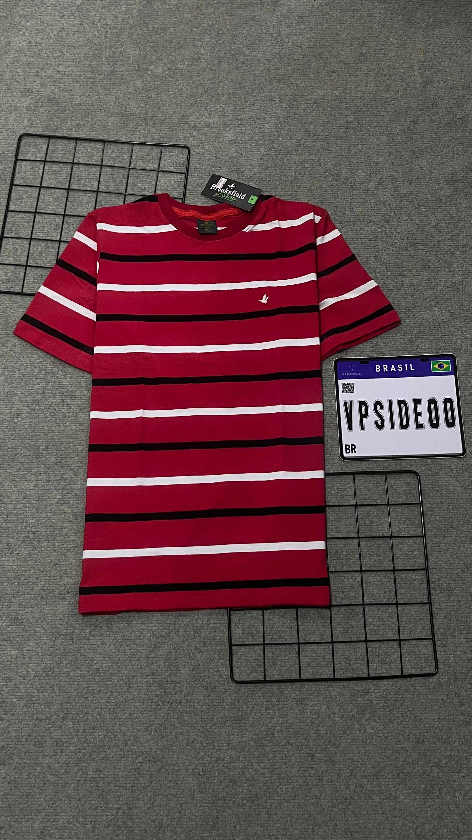 Camiseta Broksfield Listrada