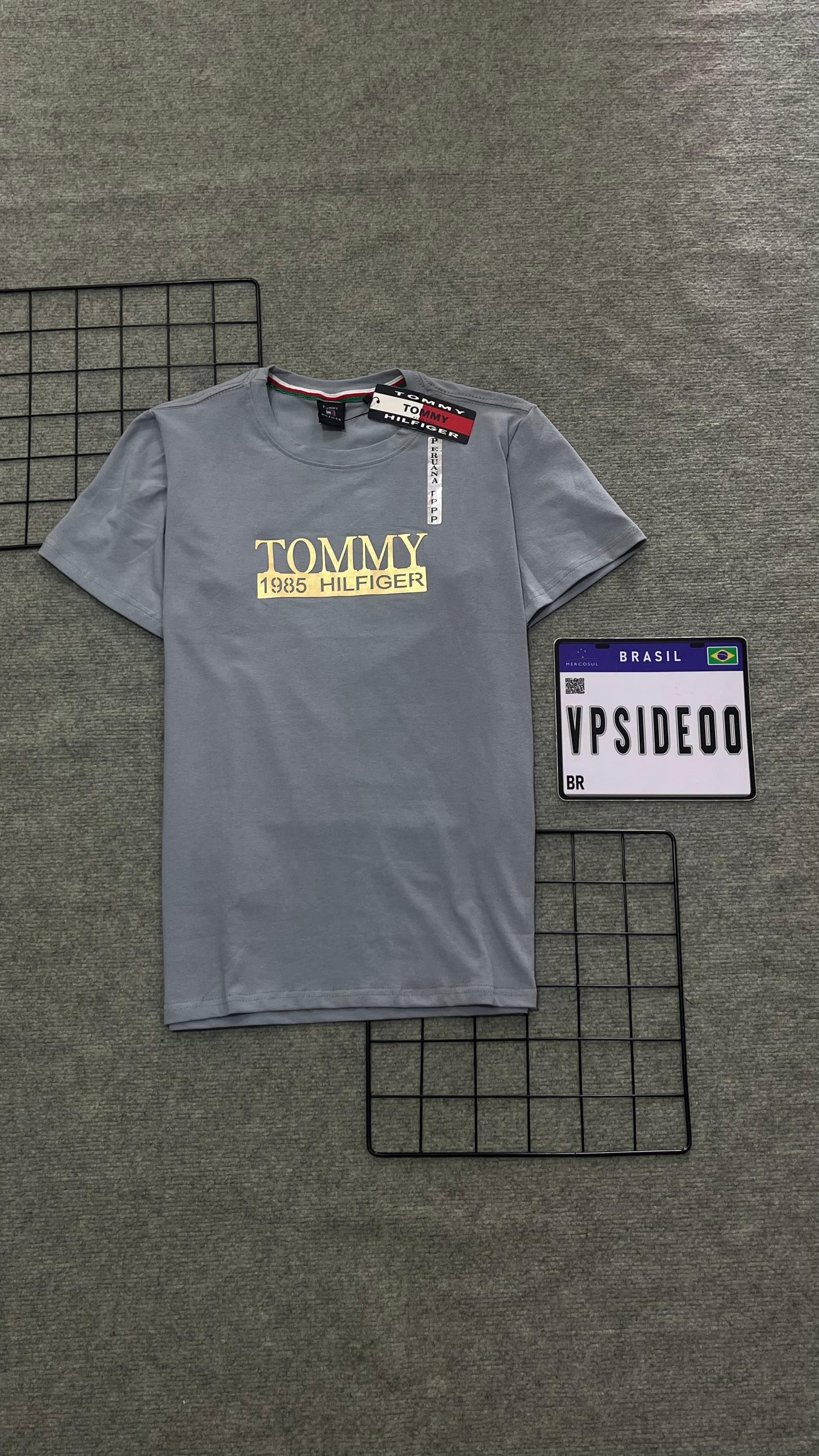 Camiseta Tommy Hilfiger 1985 Cinza