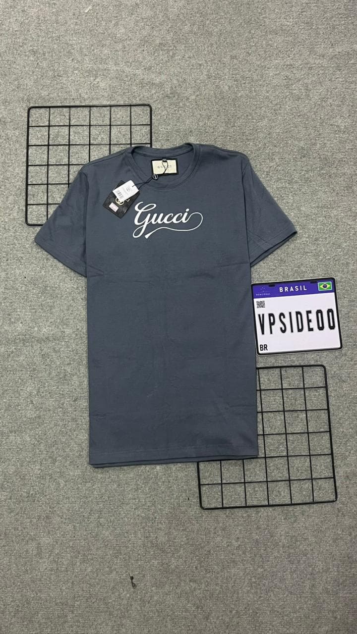 Camiseta Gucci Cinza