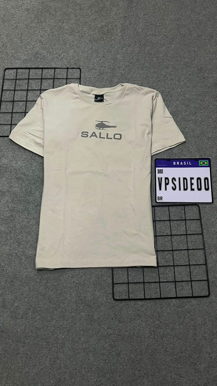Camiseta Sallo Letreiro Bege