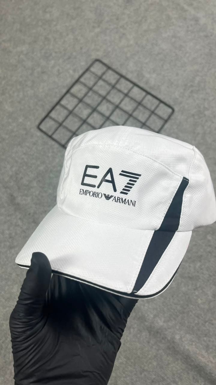 Boné Emporio Armani EA7 Branco