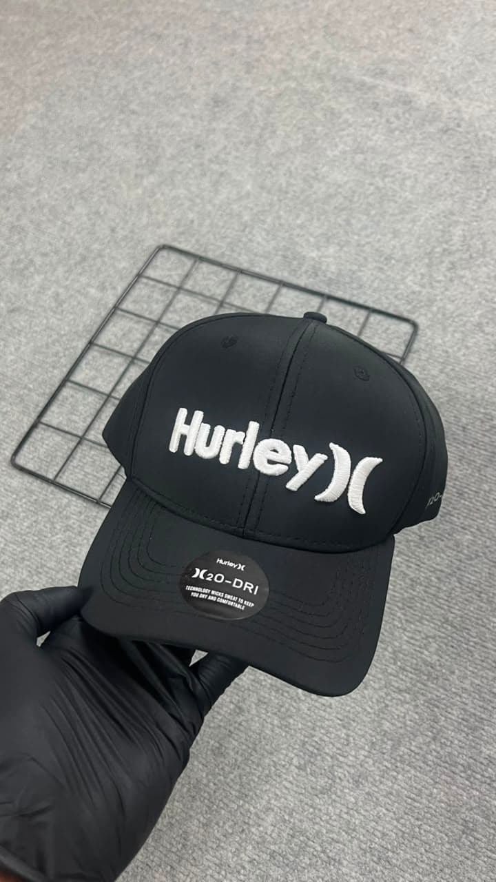Boné Hurley Preto